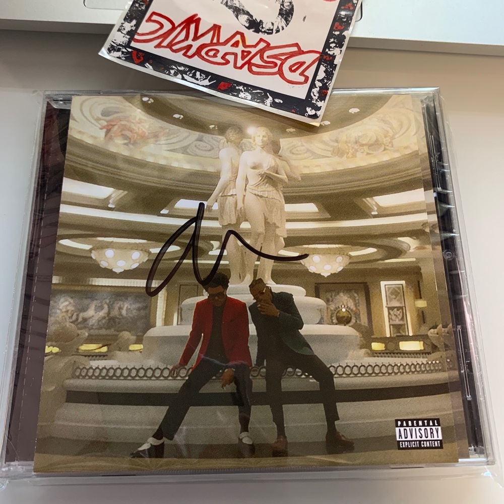 THE WEEKND - HEARTLESS HAND-SIGNED AUTOGRAPHED CD